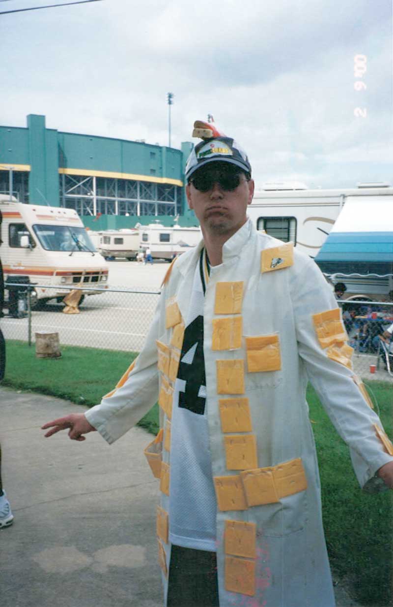 Cheesemaker John Simpson at Lambeau Field